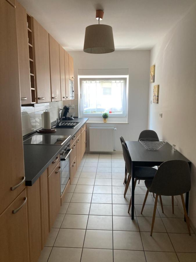 Frisch Sanierte, Moderne Eigentumswohnung Solingen Bagian luar foto